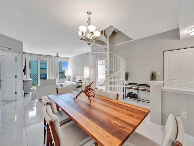 225 NE 1st Street 412, Delray Beach, FL 33444