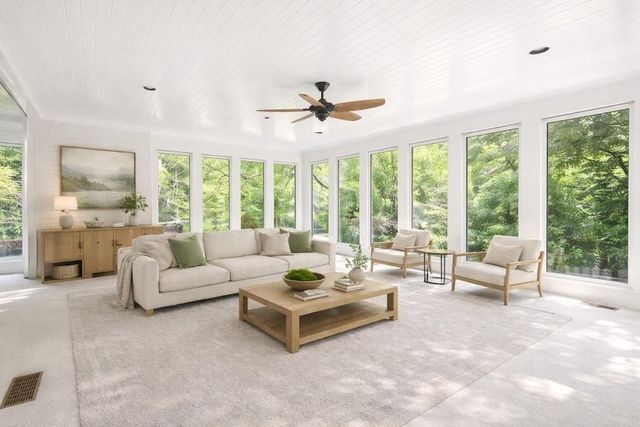 2039 Springlake Drive, Atlanta, GA 30305