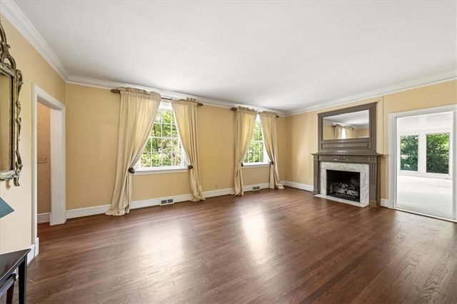 2039 Springlake Drive, Atlanta, GA 30305