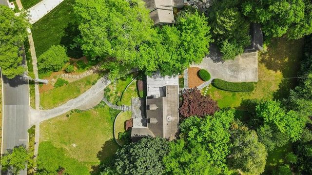 2039 Springlake Drive, Atlanta, GA 30305