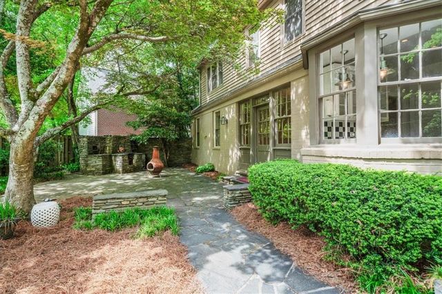 2039 Springlake Drive, Atlanta, GA 30305