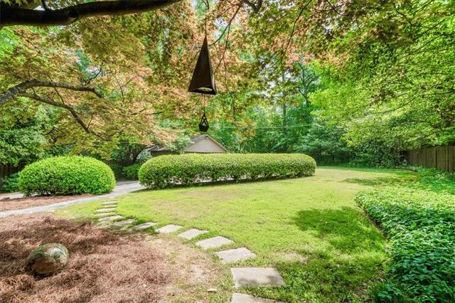2039 Springlake Drive, Atlanta, GA 30305