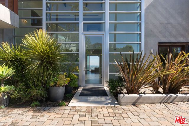 770 Paseo Miramar, Pacific Palisades (los Angeles), CA 90272