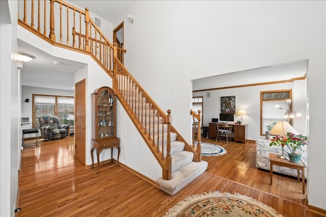 602 Birch Lane, Fox River Grove, IL 60021