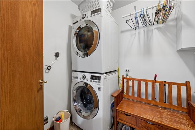 602 Birch Lane, Fox River Grove, IL 60021