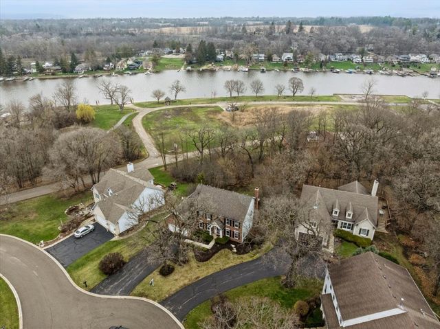 602 Birch Lane, Fox River Grove, IL 60021