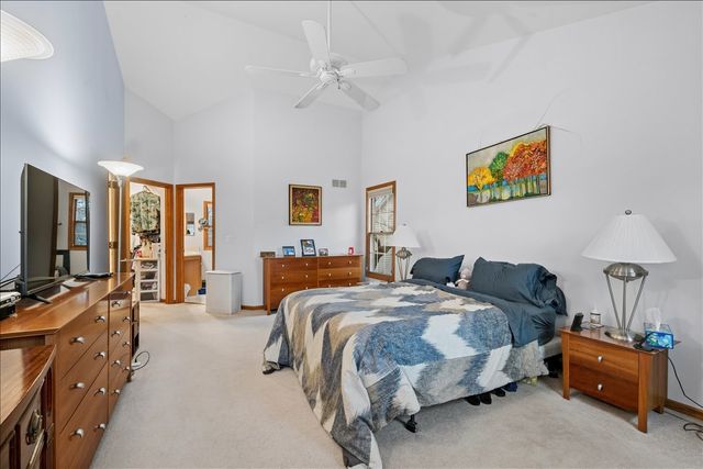 602 Birch Lane, Fox River Grove, IL 60021