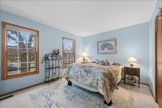 602 Birch Lane, Fox River Grove, IL 60021