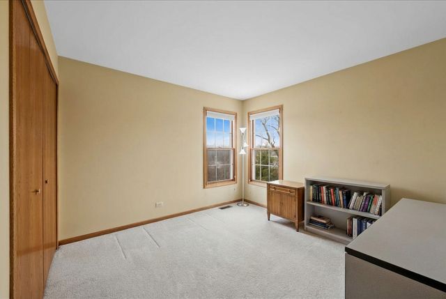 602 Birch Lane, Fox River Grove, IL 60021