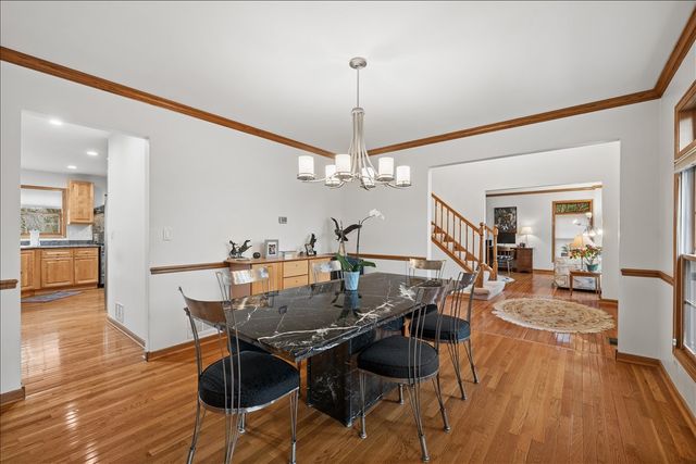 602 Birch Lane, Fox River Grove, IL 60021