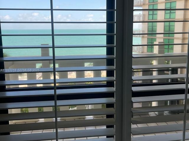 1111 Crandon Blvd A504, Key Biscayne, FL 33149