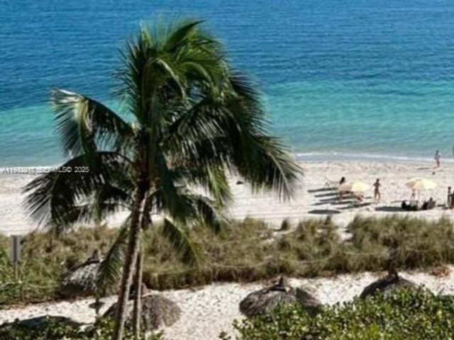 1111 Crandon Blvd A504, Key Biscayne, FL 33149