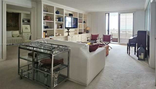 1111 Crandon Blvd A504, Key Biscayne, FL 33149