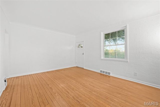 3967 Highland Road, Fairview Heights, IL 62208