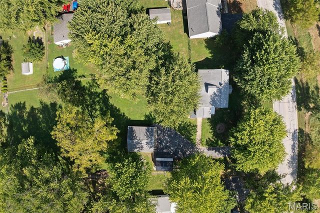 3967 Highland Road, Fairview Heights, IL 62208