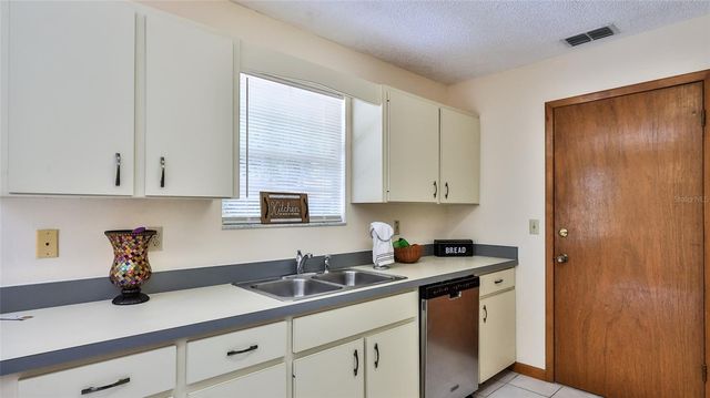 3103 JUNIPER DRIVE, Edgewater, FL 32141