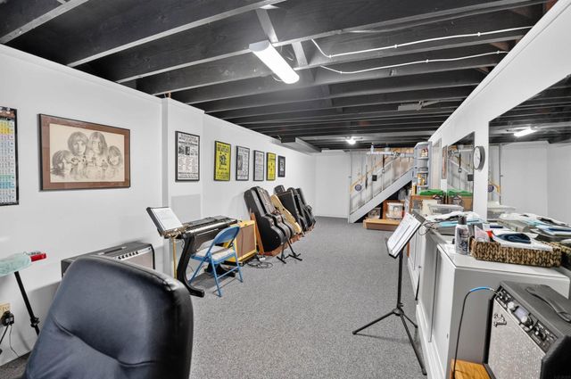 765 Prospect Blvd, Waterloo, IA 50701
