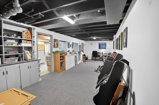 765 Prospect Blvd, Waterloo, IA 50701