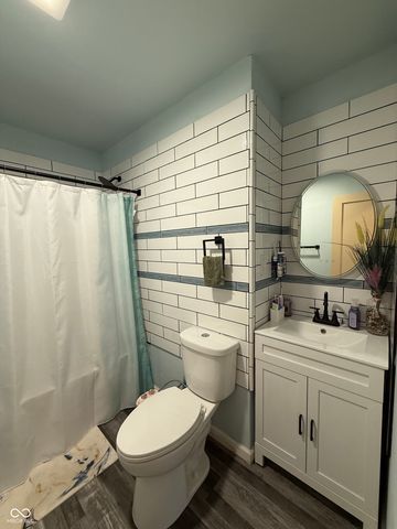 2221 Groff Avenue, Indianapolis, IN 46222