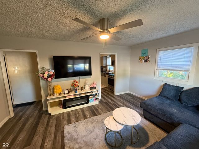2221 Groff Avenue, Indianapolis, IN 46222