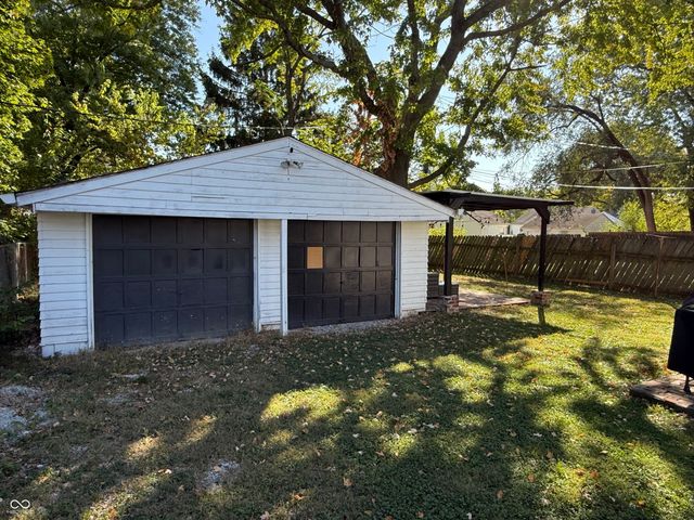 2221 Groff Avenue, Indianapolis, IN 46222