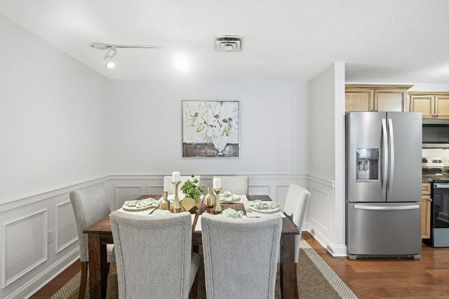 750 Brookside Dr G, Andover, MA 01810