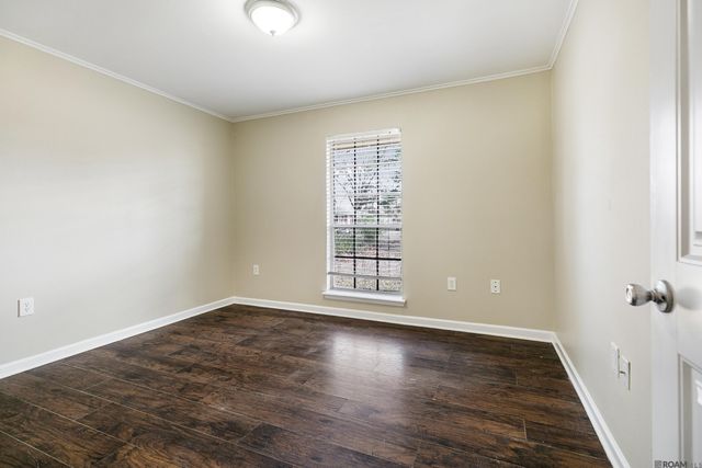 5219 Goodland Dr, Central, LA 70739