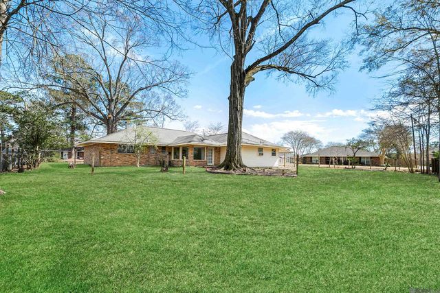 5219 Goodland Dr, Central, LA 70739