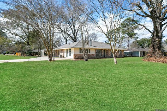 5219 Goodland Dr, Central, LA 70739