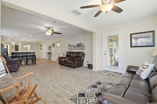 3302 RED FALLS RD, San Antonio, TX 78253
