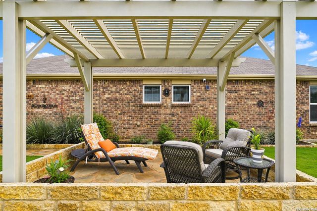 3302 RED FALLS RD, San Antonio, TX 78253