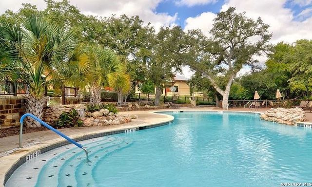 3302 RED FALLS RD, San Antonio, TX 78253