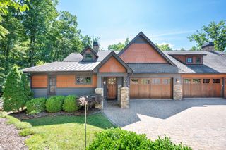 33 Hawks Branch Circle, Fairview, NC 28730