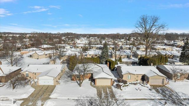 15781 Lorway Street, Clinton Township, MI 48038