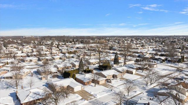 15781 Lorway Street, Clinton Township, MI 48038