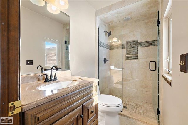 15781 Lorway Street, Clinton Township, MI 48038