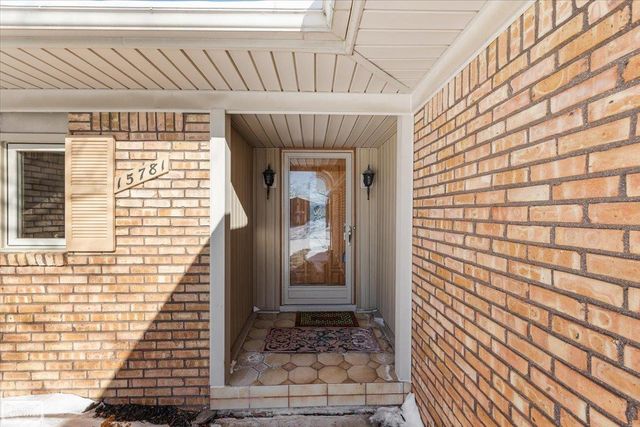 15781 Lorway Street, Clinton Township, MI 48038