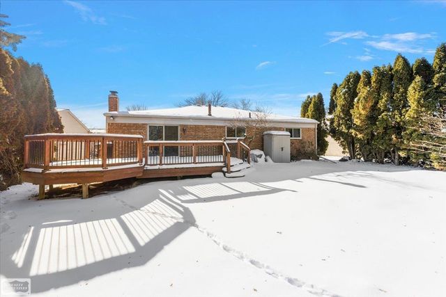 15781 Lorway Street, Clinton Township, MI 48038