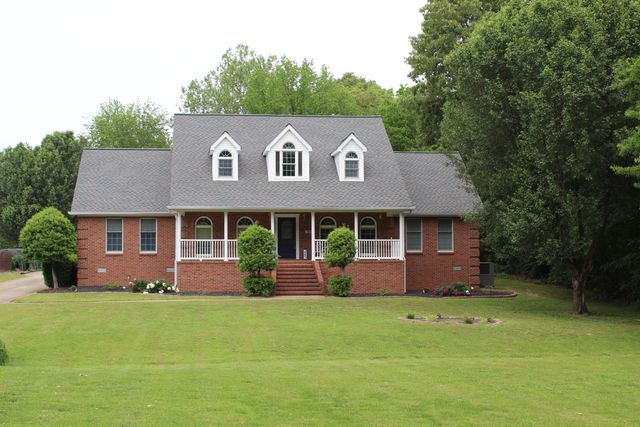 245 Braddie Cove, Paducah, KY 42001