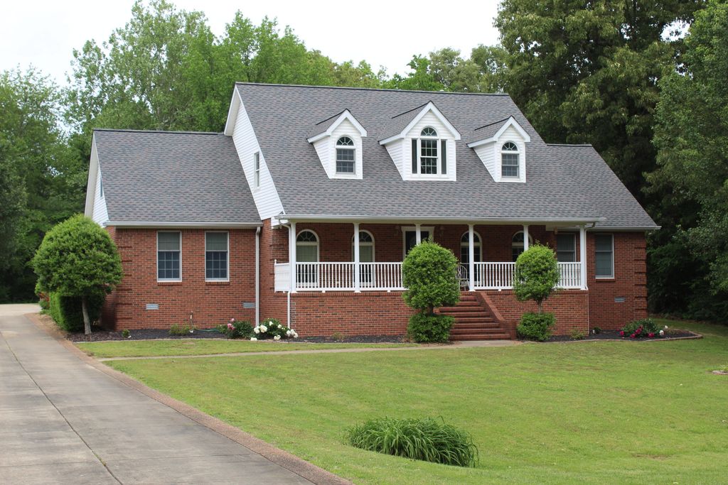 245 Braddie Cove, Paducah, KY 42001