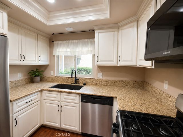 190 W Grove Street 2, Pomona, CA 91767