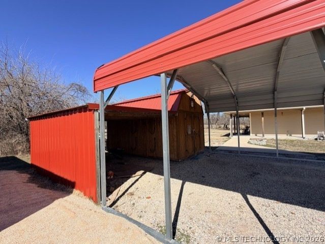 1997 Nichols Hills Road, Sulphur, OK 73086