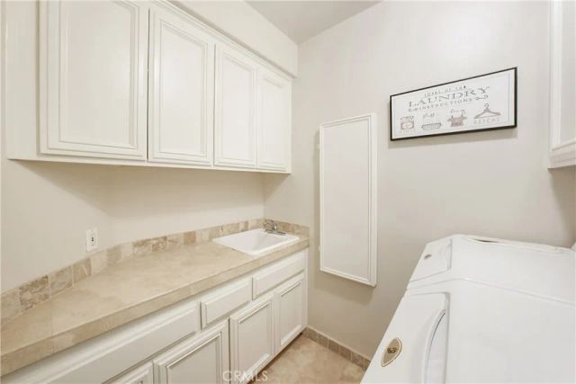 19076 Stonehurst, Huntington Beach, CA 92648