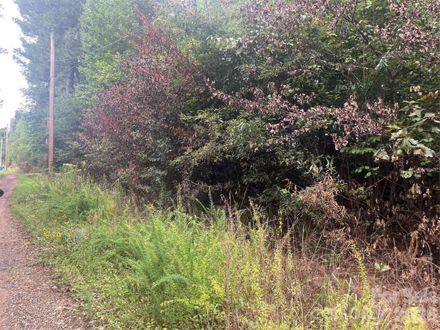 235 Craftsman Drive, Morganton, NC 28655