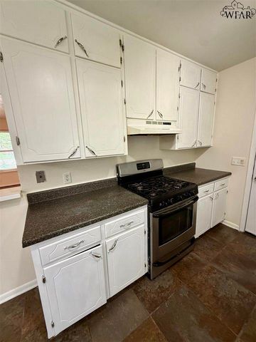 5403 DEWEY STREET, Wichita Falls, TX 76306