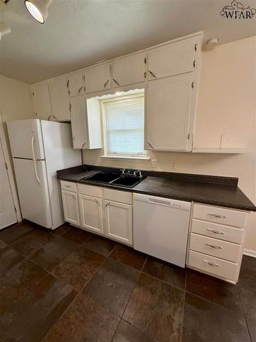 5403 DEWEY STREET, Wichita Falls, TX 76306