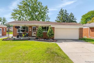 5202 Busch Avenue, Warren, MI 48091