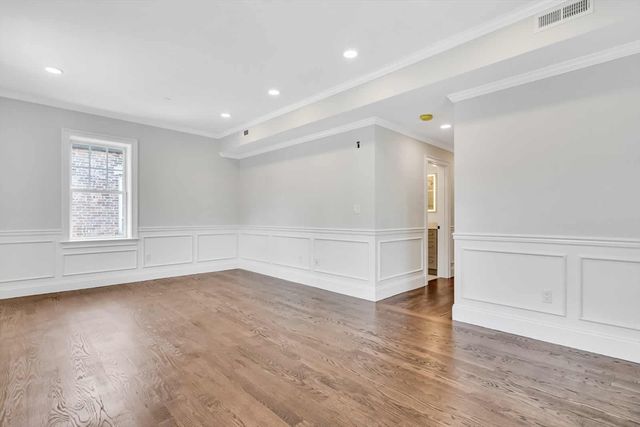 128 Longwood Ave 4, Brookline, MA 02446