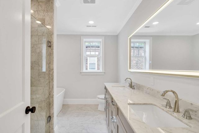 128 Longwood Ave 4, Brookline, MA 02446