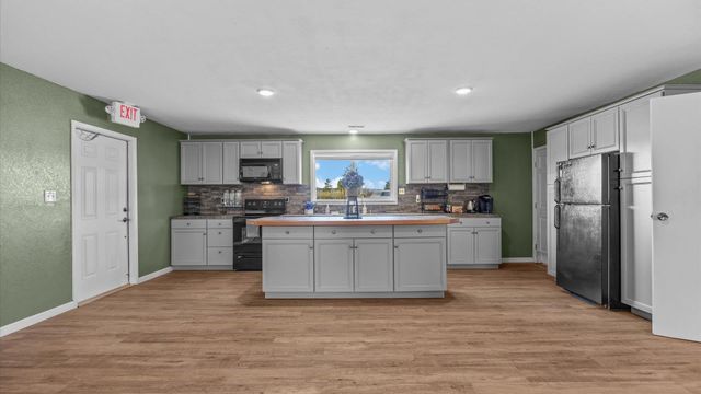 412 32 Road, Clifton, CO 81520